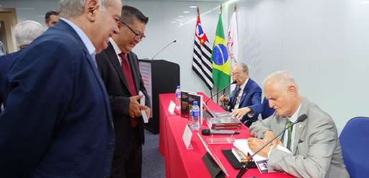IBEDAFT homenageou Francisco Pedro Jucá